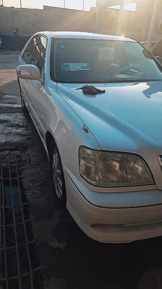 للبيع مكفوله 
٢٠٠٣ 
تسجيل جديد 
٣  دكم اصل 
***********
