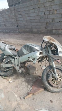 بطة • بدون محرك • شغالة