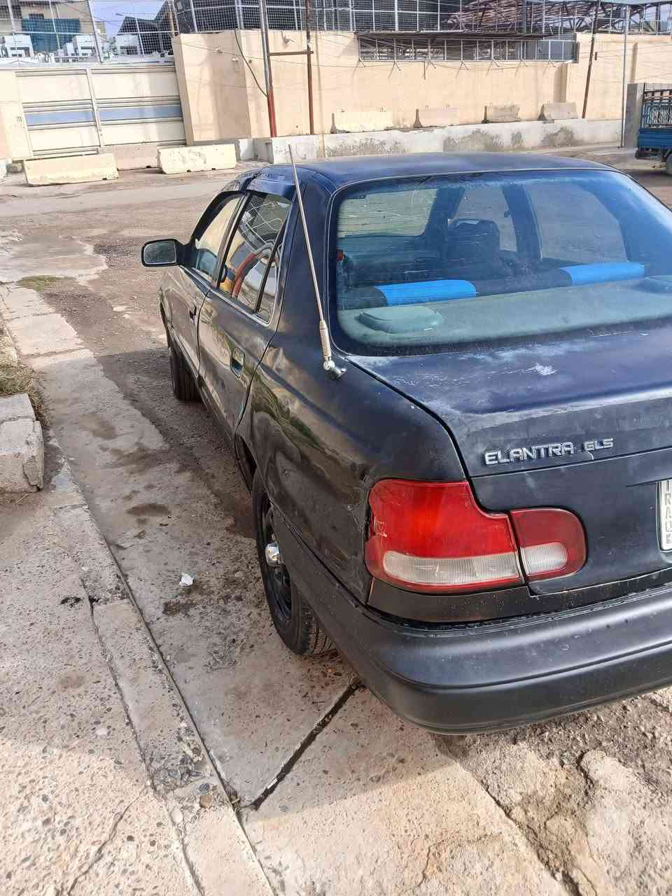 النترا ٩٤ محرك ١٦ فول صدر جديد تخم تاير جديد كير اتوماتيك خياسات ماكو نضيف وعل فحص تبريد فول سياره نضيفه من الداخل سنويه ٢٩ صاحب السياره صديقي موجود تحويل بسرعه سكن تكريت  السعر  26وبيه مجال لطيبيننن
***********
