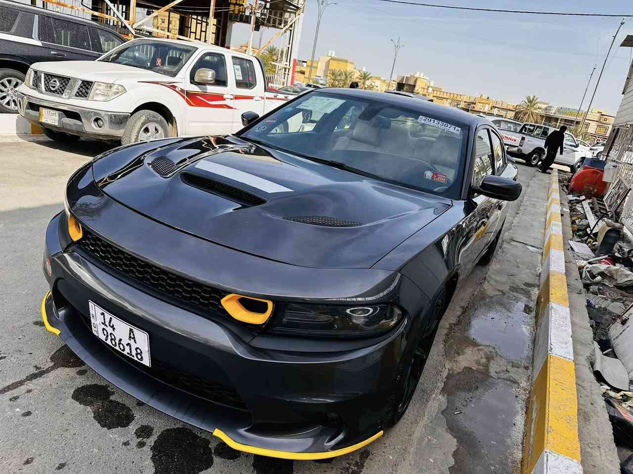 السلام عليكم جايجر 2016
بيه بس بنيد مبدل وجاملق مقسم 
وباقي كفاله ماشيه 99 فقط رقم بصره تحويل 
تشغيل عن بعد شاشه جبيره هوايه بيه موصفات الاتصال على رقم//***********
