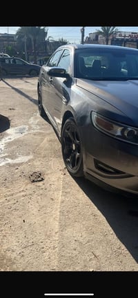 فورد تورس ٢٠١٢حادث باب سايق مبدل او بيها طخات بارد ٠٧٧٢٧٣٧٩٠١٨ السعر ٨...