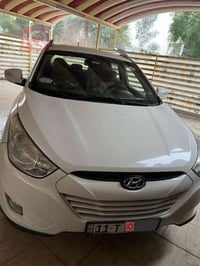 توسان 2012 خليجي العداد 115 لا منزل ولا شي السيارة من 2012 على ايدي  ب...