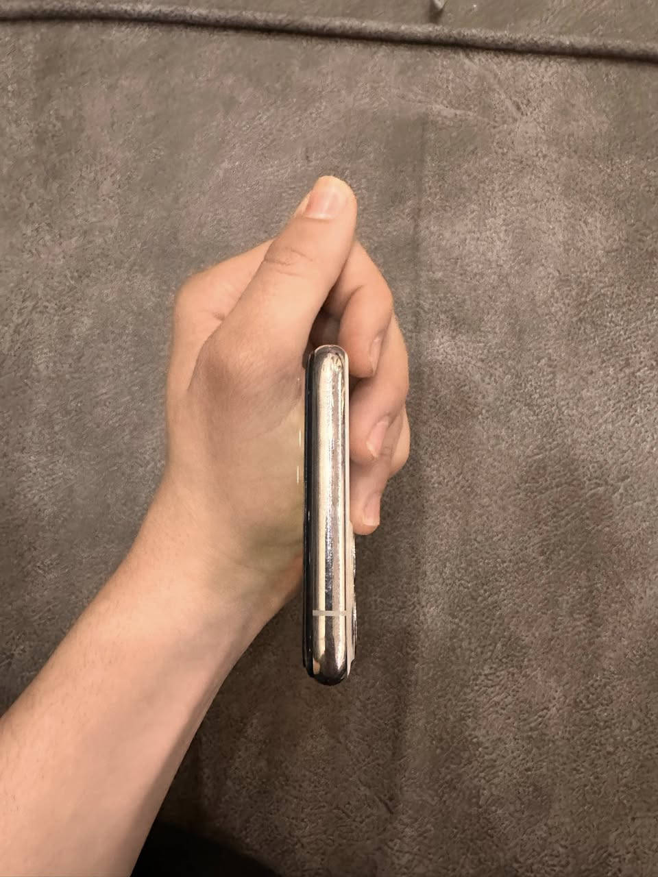 سلام عليكم للبيع ١١ابرو جهاز نضيف وحلو وسلس الجهاز بطاريه١٠٠امبدله اصليه ماصالي هواي من بدلته جهاز رايده ٣٠٠قبل 
رقم ***********
