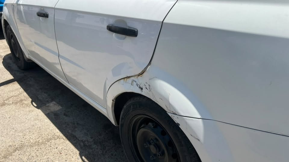 افيو ١١ خليجي سيارة خير من الله تبريد محرك كير 
القطع البيها موضحة بالسونار استعمال بيت 
كير اوتو جام كهرباء مري كهرباء 
سعر ٦٢ 
مكاني بغداد حي الجهاد 
للاستفسار ***********
ممتواجد ع الفيس
