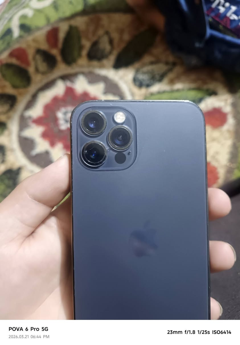 سلام عليكم إيفون ١٢ برو شرق اوسط نموذج م ذ١٢٨
مبدل بطاريه أو شاشه لله شاهد ٢ ب ١١٠ شادهن أو ضهر مبدل و مايك واكف    )  كامرات شغال تصال شغال تكنيك شغال كله شغال لله شاهد جهاز يخبل بس محتاج الاتصال ***********     السعر ١٨٠ غفل قفل خوان
