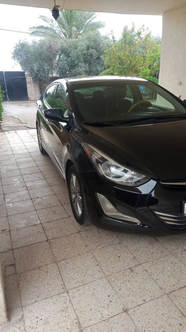 السلام عليكم النترا موديل 16امريكي مكفولة من الصبغ عده الجاملغ اليمن فقط حادث امريكا بدون دواخل كير محرك كفاله السنويه 28 دواخل حلوه صدر جديد عده مشط لستيرن العنوان بغداد الشرطه 5 قرب جامع الكبيسي شارع المدارس اي ستفسار على صاحب السياره رقم الهاتف *********** إني مكلف بانشر اتصلوا على هذا الرقم
