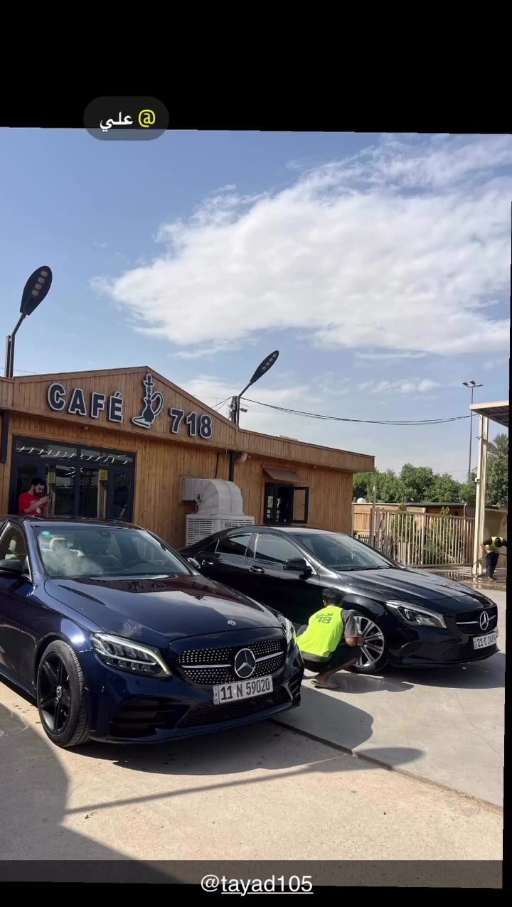 السلام عليكم 🇩🇪 
: للبيع او للمراوس‼️ 
مرسيدس بنز c300 
:الموديل 2019 
كلين تايتل…. 
بلعراق صارت بيه قطعه جاملغ فقط بدون دواخل بدون ايرباك بدون لغذ بدون شاصي‼️ 
:فتحه
:ماوس
:كشنات جلد
:كشن كهرباء
:تدفئه تبريد
:شفتات ستيرن
:شاشه جبيره
:حساسات خلفي
:حساسات امامي
:محرك2000 تيربو 
السياره جاهزه من كلشي دينار متصرف عليه من صدرت تخم تايرات ادامه كامله 
-: الممشى 48 الف 
المكان بغداد زيونه او الغدير 
***********. 
السعر 239 وبيه مجال حك الجيه ولتقارنه بلهمجمات وماعتقد اكو هيج سعر بهيج نظافه وموديل والماعنده يشلع عيوني
