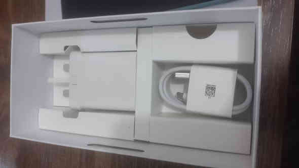 موبايل للبيع جديد مامستخدم السعر ١٨٠ الاتصال *********** كربلاء حي الإطارات
