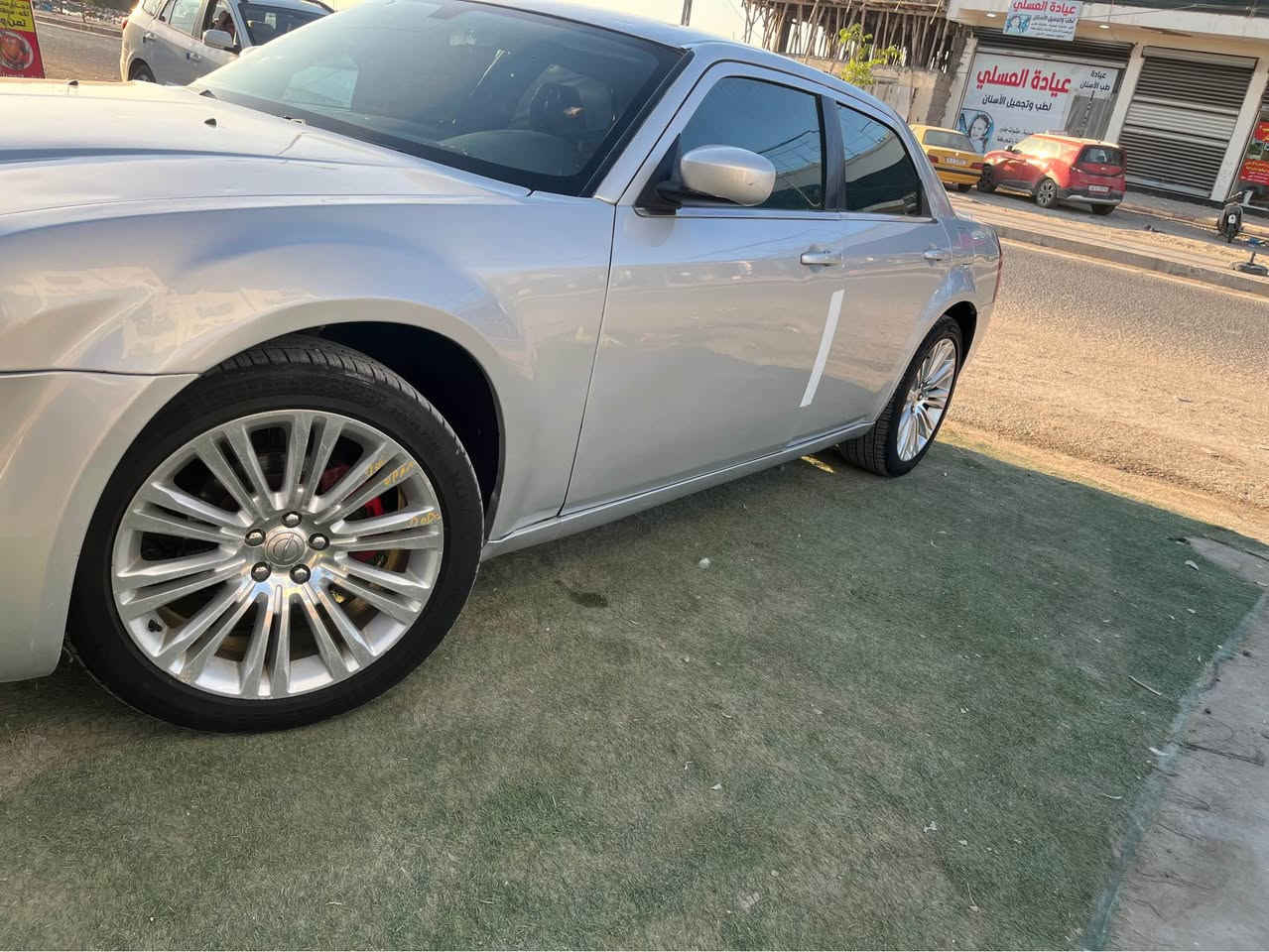 السلام عليكم اخوتي الطيبين 💖
   اوباما 2008 سياره رش احزام بدون معجون كلش حلوه سياره مكينه 3.5 كير مكينه جدد عربانه خلفيه جديده صدر امامي جديد تبريد ثلج كشنات كهرباء غرفه جديده  تخم ويل كب وتايرات حاويه منضومه زنون كامله كهربائيات شغاله رقم بغداد 
عنوان بابل  
السعر 107 وبيها مجال بسيط 
*********** حلة, بابل
