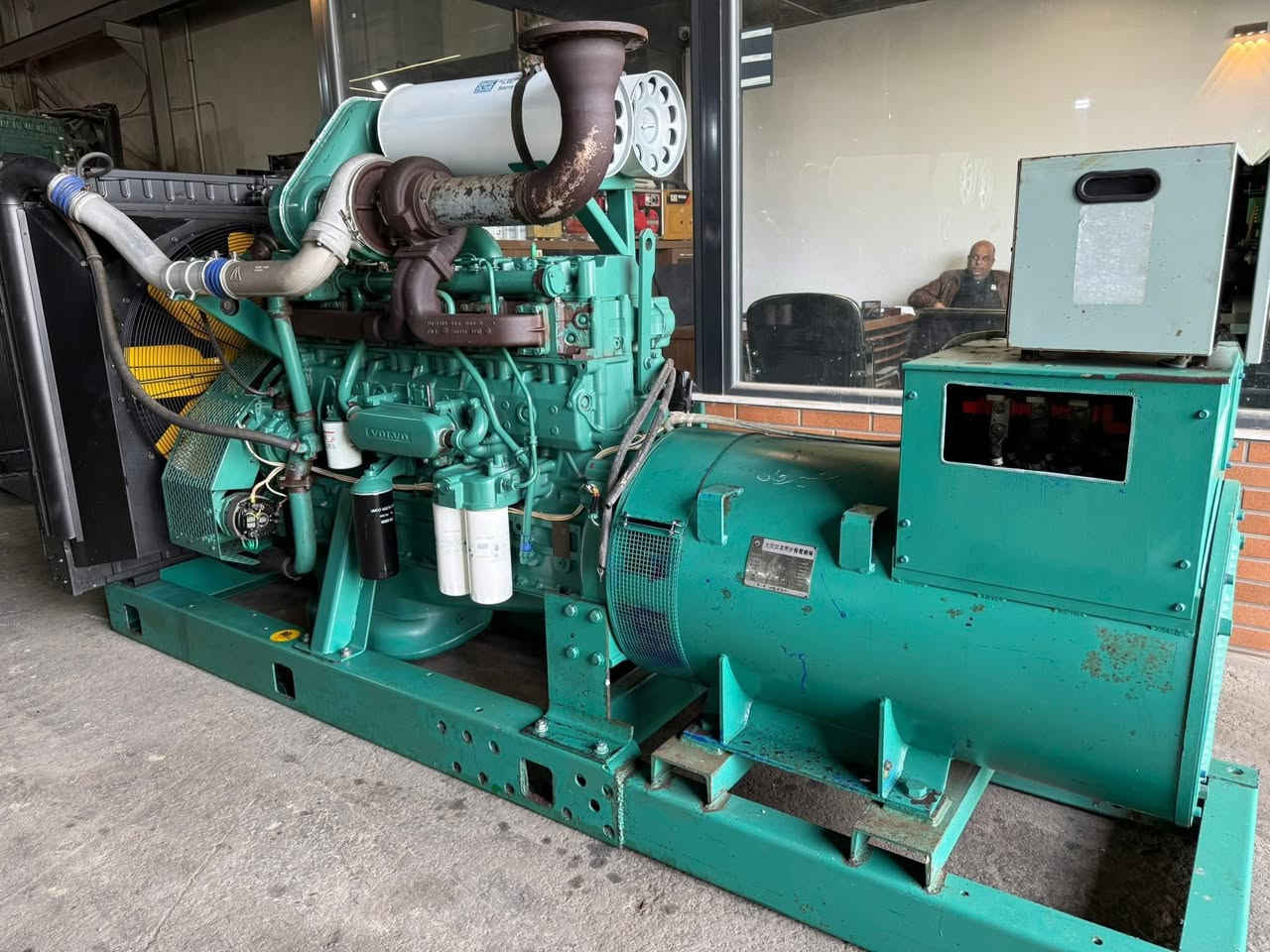Volvo TAD1631 D16
500 Kva

***********
***********

