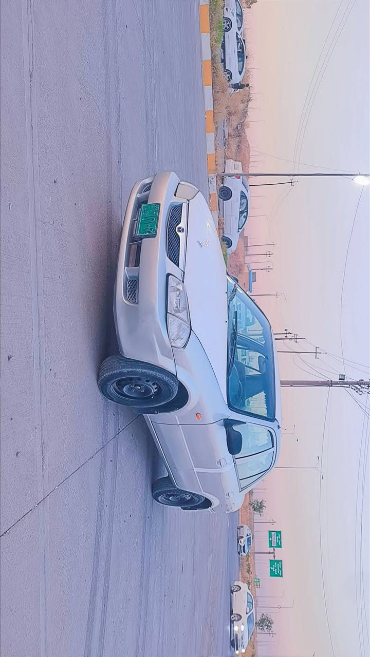 مازدا ٣٢٣ موديل 2000 سه نه وي ره قه م اسلي تحويل وه كاله ته بريد به شه رت ايش بكات  ليدران و شتي نيه  كيرو مكينه ي بي عه يب به شه رتي فيته ر كاره بايي هه مووي ايش ده كات اكه ر مشته ري تيل بكه ***********
