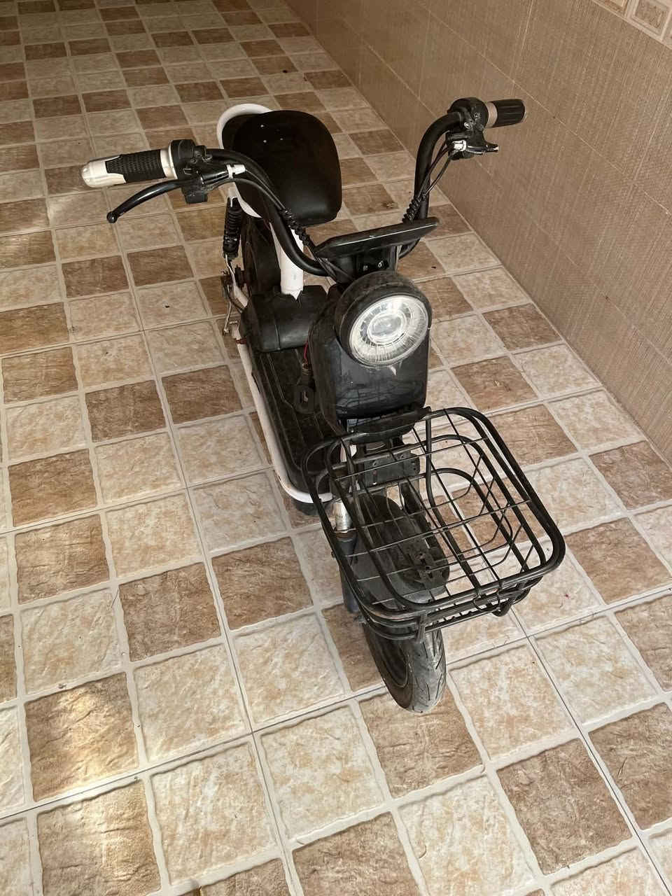 ماطور شحن للبيع يحتاج بطاريات سعر ١٠٠


**إذا كنت صاحب هذا الإعلان وتريد حذفه لأي سبب، رجاءا أرسل رسالة إلى الدعم الفني**