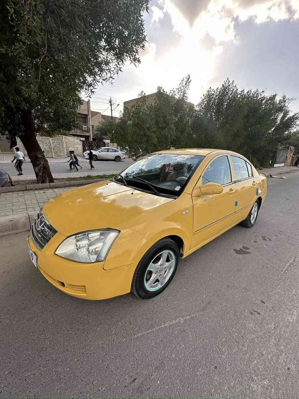 شيري A5 2011
اقره التفاصيل واتصل هـ  علي ***********
📍السياره بأسمي رقم بغداد مصفره من كلشي 
📍 كلش نظيفه وماشيه 120 الف استخدام شخصي
📍مكينه كير مكفولات سياره بلاديه بدون تحوير
📍كهربائيات كلها شغاله تبريد ثلج تخم تاير جديد
‏📍 بيها ضربه بلجنطه والجاملغ الامامي السونار مرفق
📍 مكاني بغداد العبيدي السعر37
