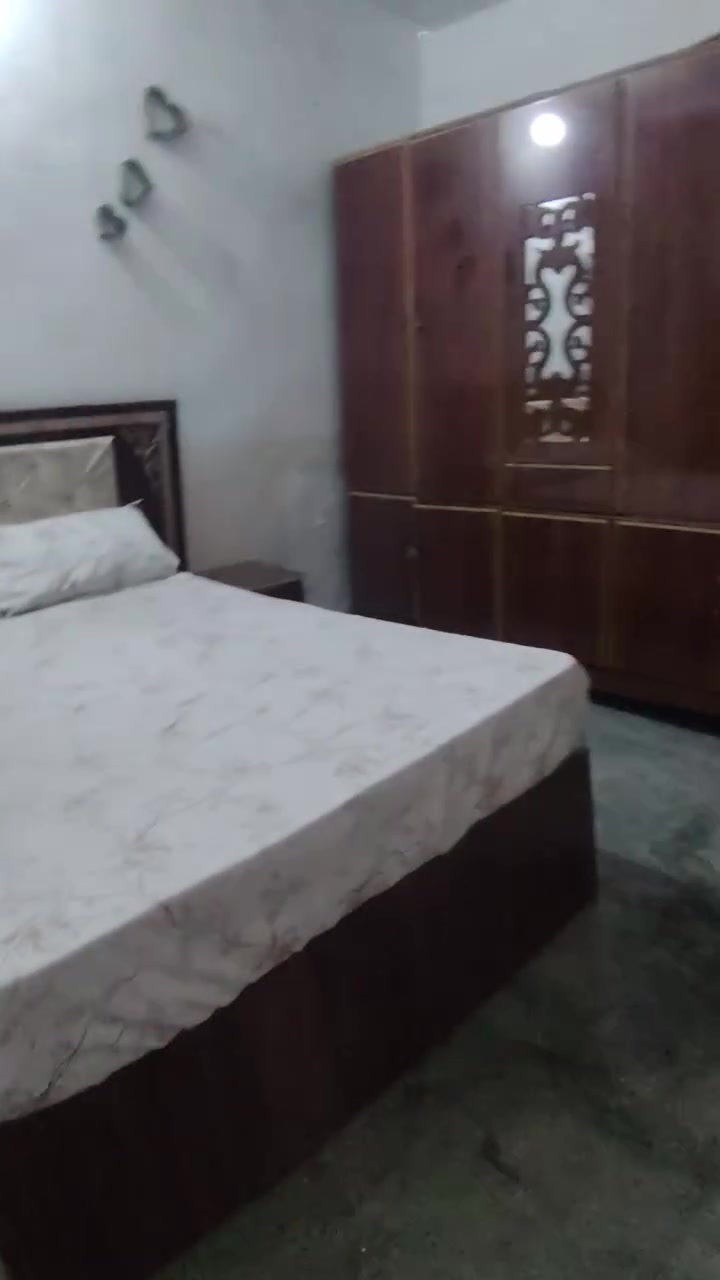 قرفه للبيع كامل واحد حزيران قريب عله جمله ليث السعر النهائي ٢٠٠الف ***********
