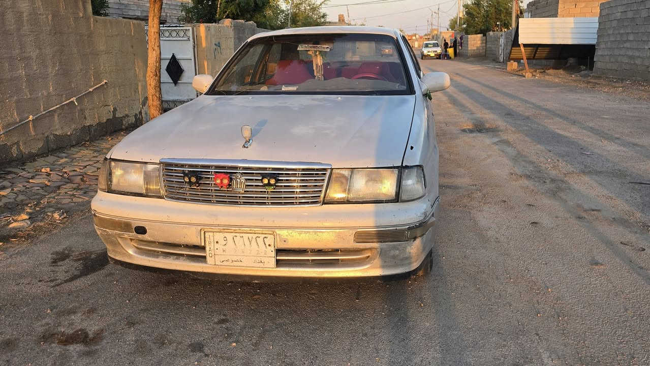بطه متصل موديل ٩٣ رقم بغداد  كير محرك تبريد مكفولات.
مكفوله من صبغ والضرر القوي فقط باب السائق مبدل كهربائيات شغاله دواخل نضيفه  ٤٧ مجال بسيط 
واسط دجيلي 
***********.
