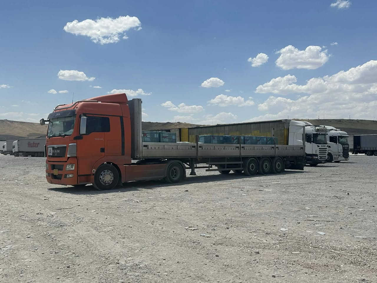 بؤ فروشتن 2012  فول فوله  عه ره بانه ي 2015 تخوم تايه ر لوك  
***********
