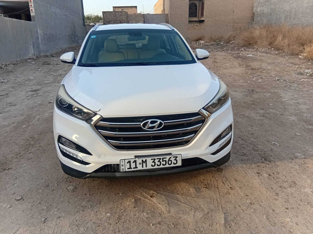 توسان 2016
السلام عليكم توسان 2016 خليجي محرك 2000 دوش تبريد جديد وتدفئة كاملة مكملة تخم تاير جديد السيارة بيهم باردين شغلة 4 أصابع في الجاملغ الخلفي يمين والباب الخلفي الأيمن فوق الدوسة هم شغلة 4 أصابع وأيضاً باب الصندوق الخلفي مبدل بسبب طخة 
السعر 165
***********
