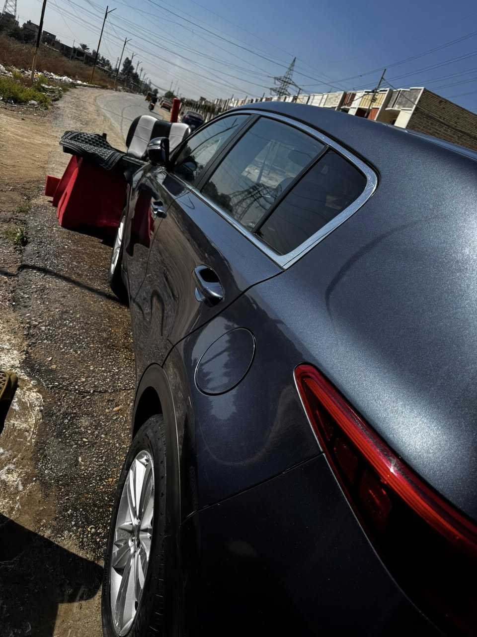 سلام عليكم سبورتج 2019 امريكي بيه بس بنيد بدل لا اي شي 165$بيه مجال بصيط ***********رقم سياره بغداد ومكان سياره بغداد
