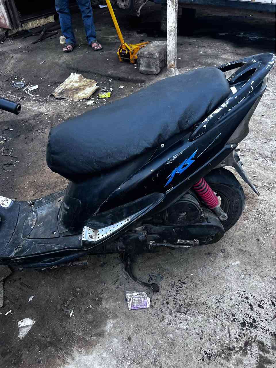 سلام عليكم ماكس عدله  مكينه ناعمه تخبل سلف وهندر   ما مفتوحه  السعر ٥٥٠ماكاني ابو الخصيب البصرة, العراق


**إذا كنت صاحب هذا الإعلان وتريد حذفه لأي سبب، رجاءا أرسل رسالة إلى الدعم الفني**