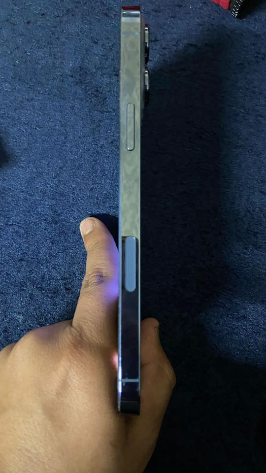 سلام عليكم ايفوان 13برو ماكس ذاكره 512 لون بحري جهاز كلش نضيف بطاريه 100مبدله بشرط اصليه شرق اوسط تك سيم كارت السعر خاص *********** عنواني تكريت
