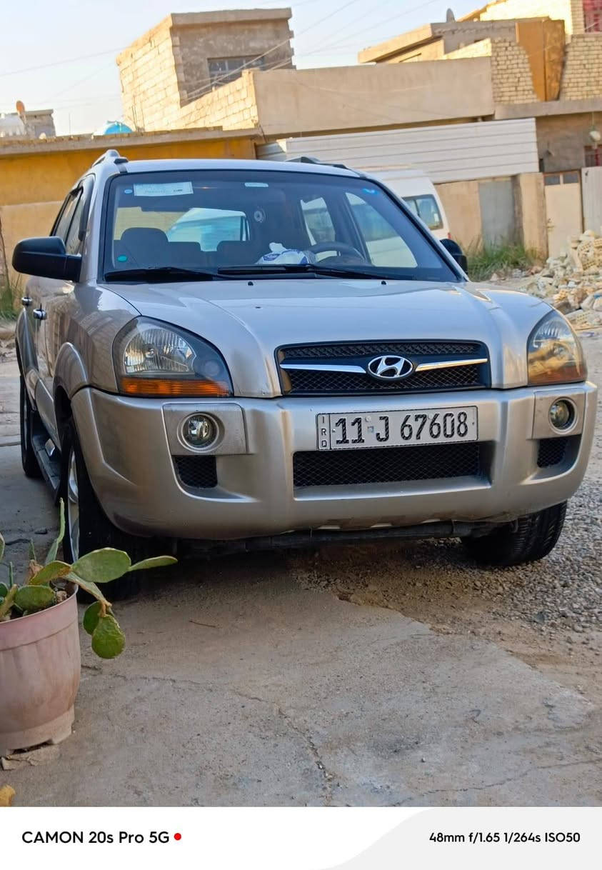 سلام عليكم توسان خليجي 2009 فور ويل مكينه2700 / 6سلندر مكفوله كفاله عام كير مكينه خير من الله لاضربه لاتبديل لابارد ماشيه 163 مكان بغداد ***********
