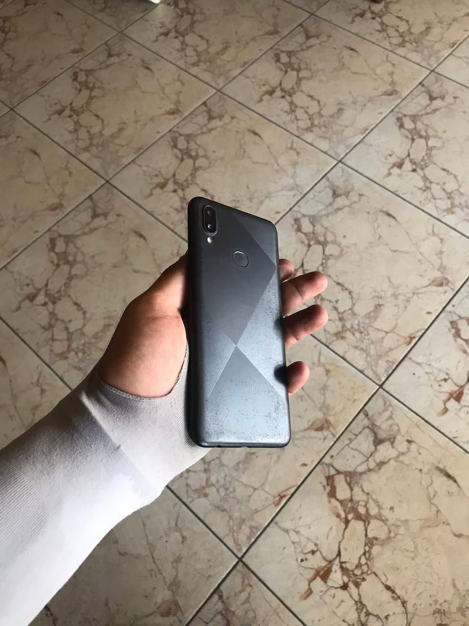 سلام عليكم اجهزه نضيفه A10 سعره 40 A30 سعره 70 فيفو y21t سعره 90 والي يريد يجي خاص ***********واتساب ويوجد خدمات توصيل
