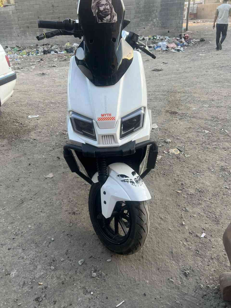 سلام عليكم شباب دراجه شحن البيع مصارلهه شهر من اشتريته حته مراياته بعدني مشادتهن الله شاهد بس احتاجيت وارد ابيعه ***********
