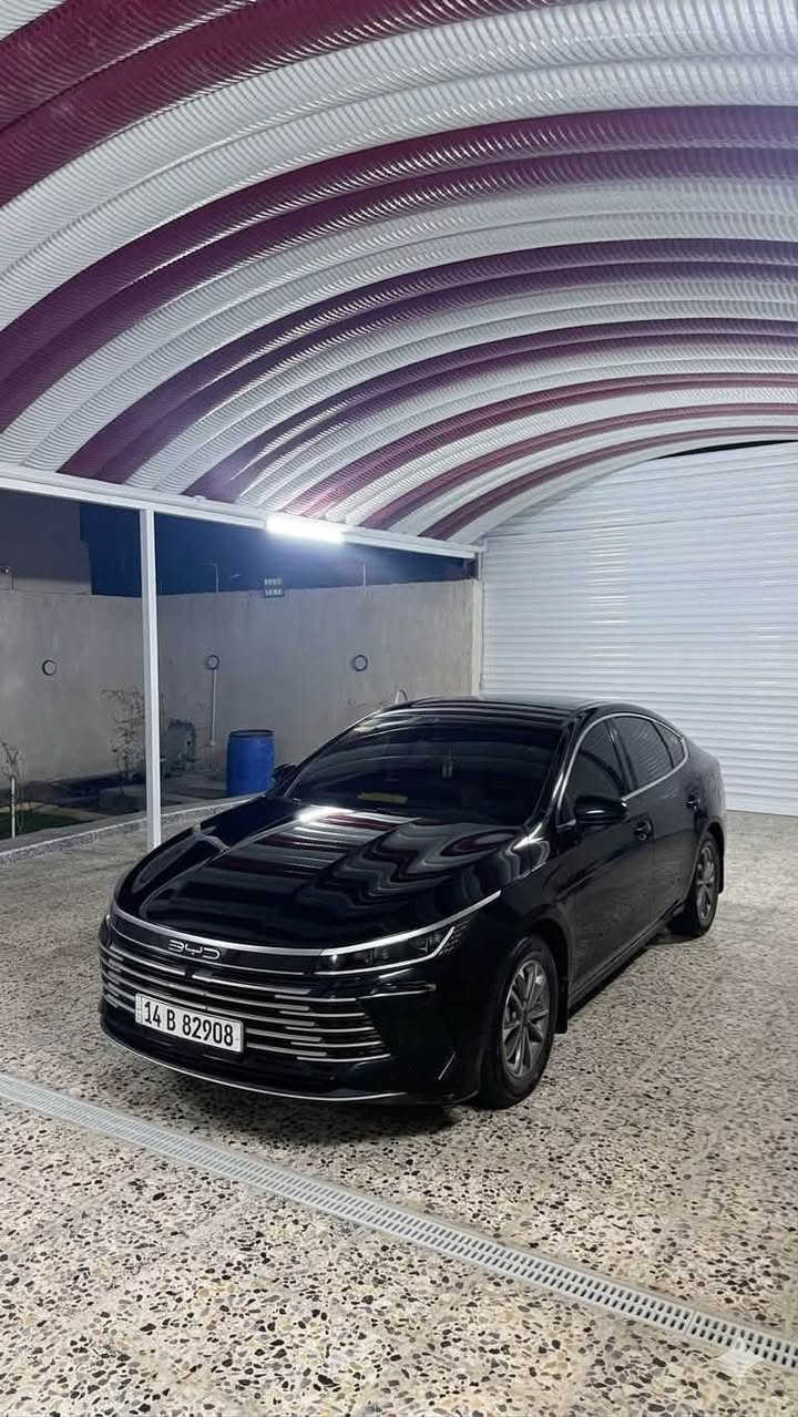 BYD 05 2025
للبيع دستروير مديل 2025 الممشة الكلي 35 محرك 23
على وضع الشركة فول مواصفات ماعده الفتحة الشاشة الكبيره انارة LIDداخلي + كير ماوص المرغوب دواخل ابيض شاشة قلابة  موصفات هوواي  الون اسود رقم بصرة بأسمي  📌بيه بارد بلباب الورا
📍مكاني البصرة
***********
