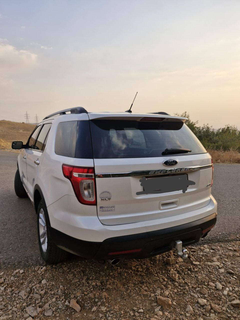 فۆرد ئیکسپلۆرەر  ٢٠١٣ -  Ford Explorer  2013
مۆدێل ٢٠١٣ ، شەریکەی نیڤا ، فول فولە XLT ، پانۆراما ، بێ بۆیاخە تەنها هەندێ وردە شوختی هەیە ، نرخ ، دەبڵ ئەکسل ، لایت زینۆن و ئۆتۆ ، ٥ مۆدی لێخوڕین ، تەبرید مەرکەزی ، تەحەکوماتی سەر سوکان ، نرخ 155 مەعامەلە

موديل 2013، شريكة نيفا،XLTفول فول بانوراما، بدون صبخ فقط عندها شوية خدوش صغيرة، معاملة، دبل أكسل، لايت زينون وأوتو، 5 موديات قيادة، تبريد مركزي، تحكمات السترن ، السعر 155 مجال 
☎️***********
