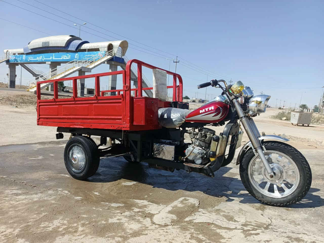 السلام عليكم ستوته للبيع موديل 14 اوراق ستوته نظيفه بس ماكينتها بيها بخار مكاني بصره دير***********
