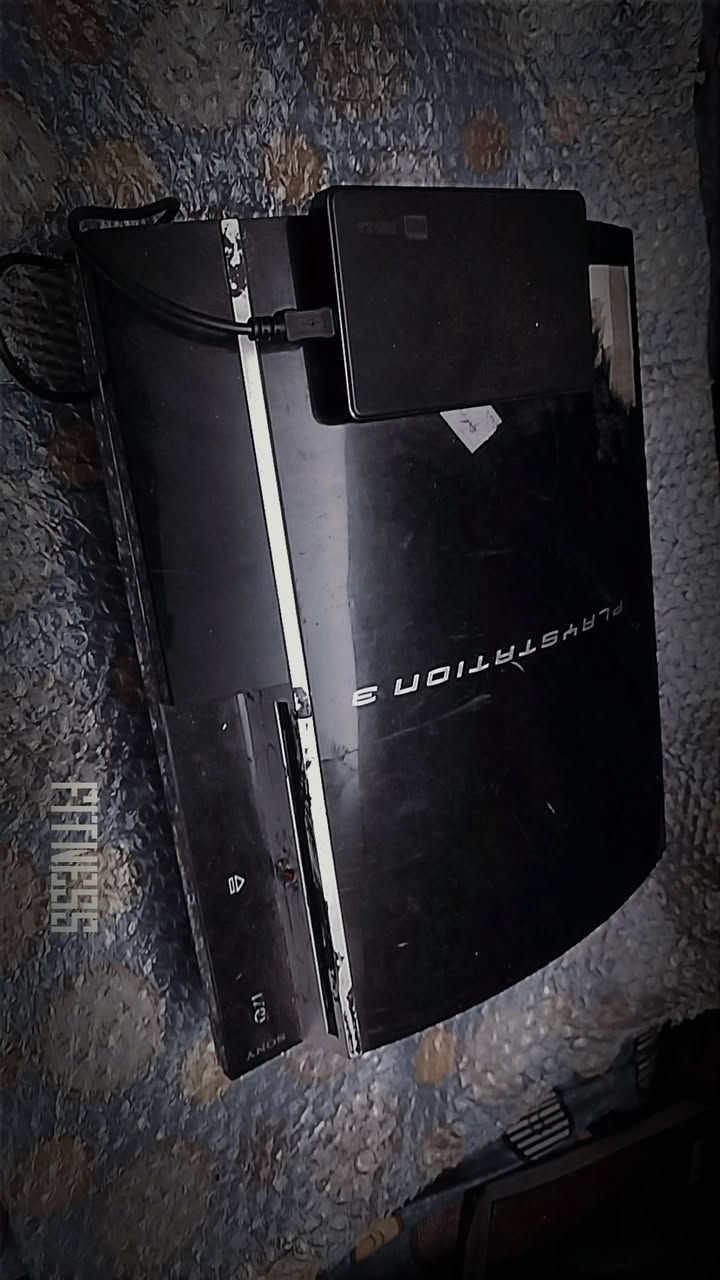 بلي ٣ مهكر للبيع ويا كامل ملحقاته ويجي ويا هارد ٥٠٠ كيكه هديه ويده اضافيه وبي ٥٥ لعبه نصهن قويات بي اله الحرب وبيس وغيرهن من الالعاب سعره ٨٥ وبي مجال


**إذا كنت صاحب هذا الإعلان وتريد حذفه لأي سبب، رجاءا أرسل رسالة إلى الدعم الفني**