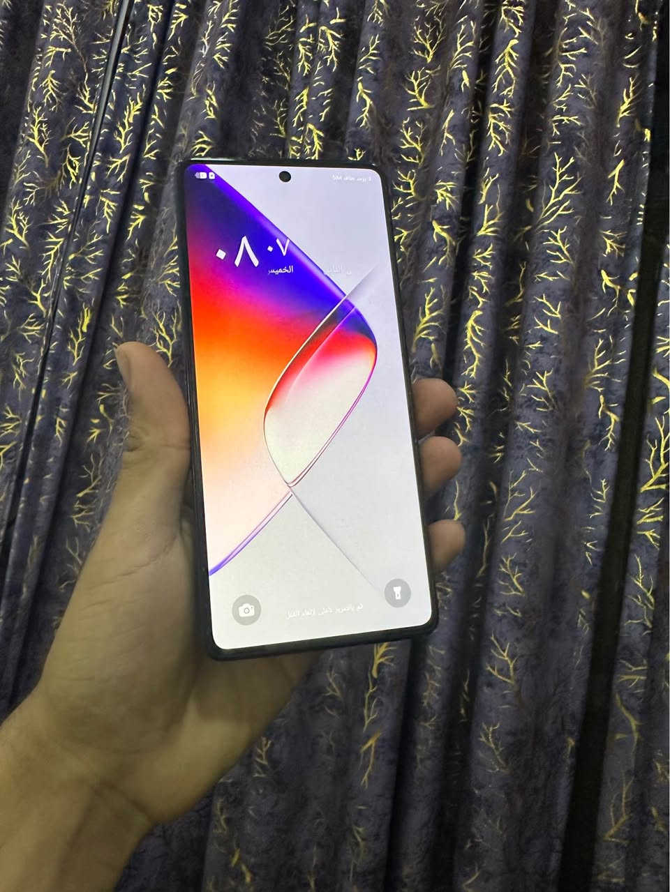 انفنكس نوت 40فايف جي جهاز كله شغال ومابي اي خلل شحن تصال سيمكرت ذاكرته 256. عشوائيه ٨+٨للمراوس  مكاني بغداد الشعله *********** بغداد, العراق
