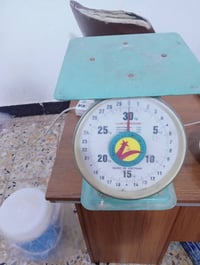 فرشة جديدة الأصلي السعر 100 الف ميزان السعر 25الف الاتصال على رقم 0772...