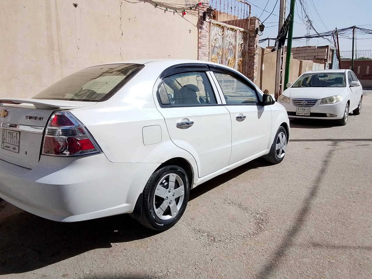 سلام عليكم ورحمه الله وبركاته
افيو موديل 2009
رقم نجف شرط مداور راعيه هم بل نجف 
سنويه 27ما صاقطه 
مكاني نجف سياره محرك مفتوح  1400 المرغوب 
كير اتوماتيك 
تبريد ثلج 
سياره مكفووله من تبديل بيه صبغ مينين او مكانين او 3 بيه بيه طخه بل حوض بصيطه كلش مكفوله من شواصي وتكم ولغود سياره جهازه كبل لشارع مال جناي السعر 63بيه مجال كلش قليل تخم تايره حداديه باتري كهربايات كله جاهزه 
‏‪0787 955 1040‬‏اتصال بيك خير ودلل
