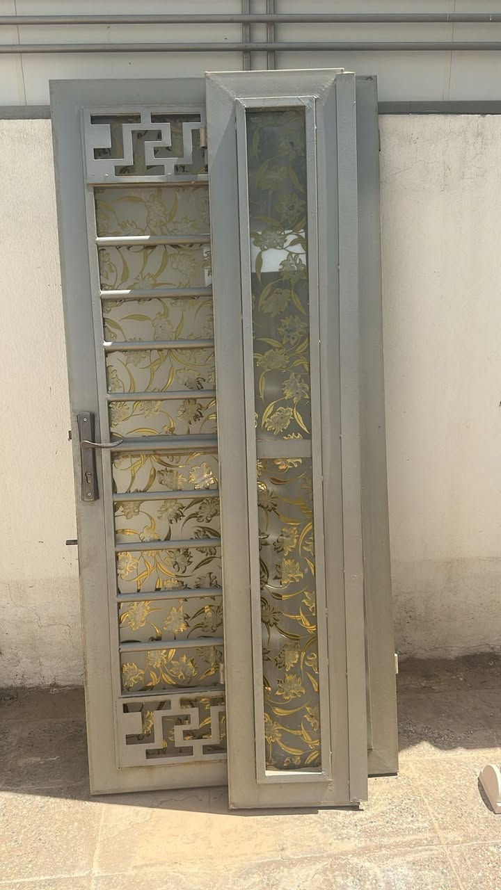 باب حديد للبيع ( باب استقبال) طبكة وربع بدون اطار


**إذا كنت صاحب هذا الإعلان وتريد حذفه لأي سبب، رجاءا أرسل رسالة إلى الدعم الفني**