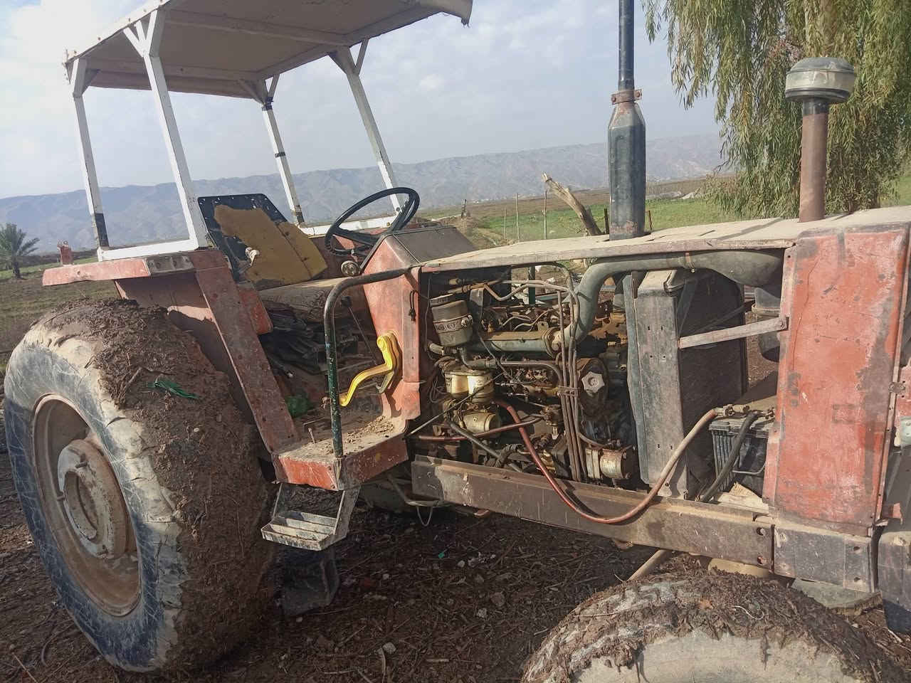 السلام عليكم 
للبيع للبيع 
تنكتر فيئات 780
گير اكسل محرك شرط لا تنقيص ولا بخار 

رقم نينوى وسنويه 

+++++
تبانه للبيع 
موديل 22
نضافه فولل
***********

مكاني الحويجه ناحيه العباسي
