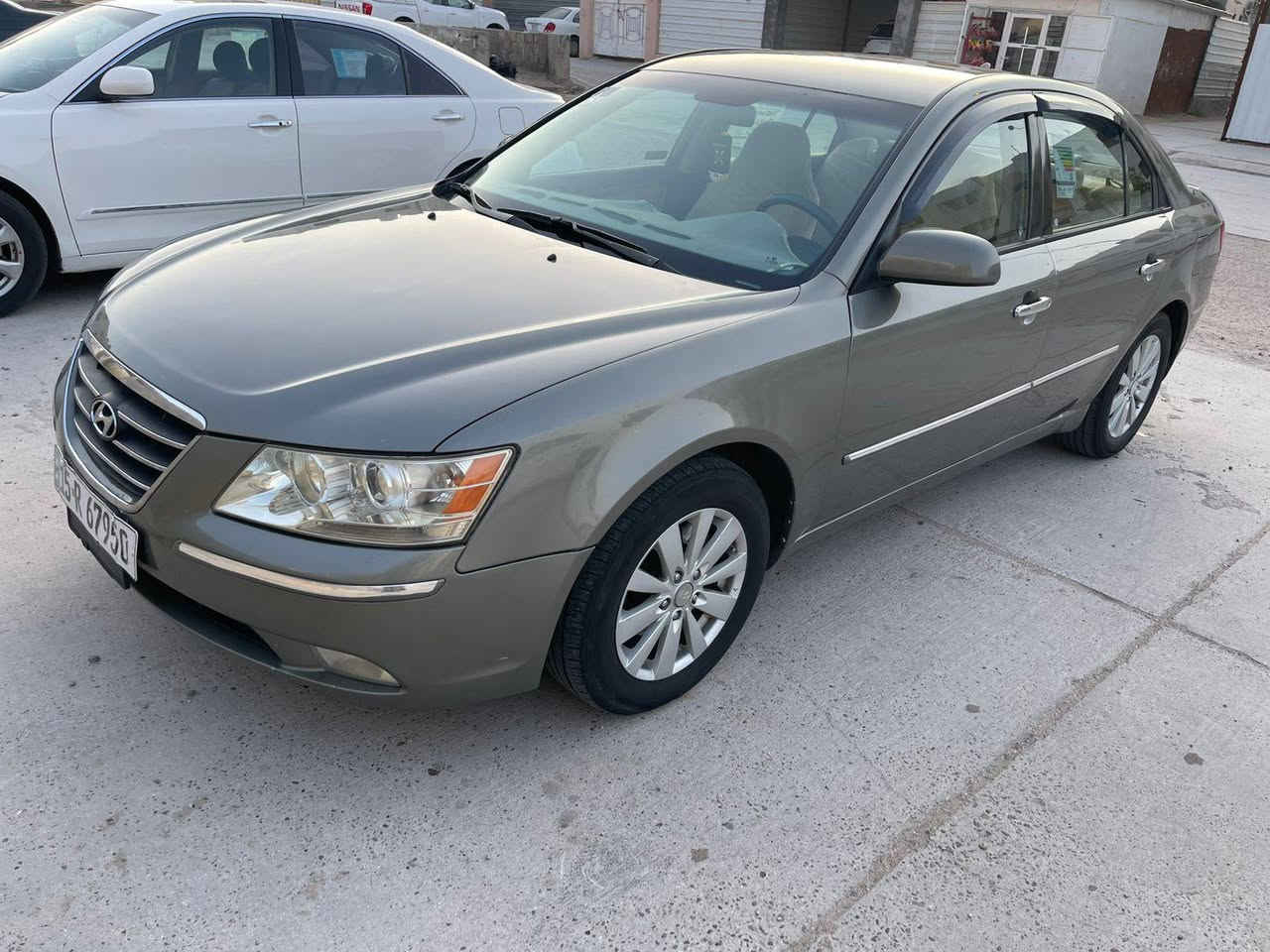 السلام عليكم سوناتا 2010 امريكي محرك جديد ما مفتوح كير جديد صدر أمامي وخلفي جديد لوك بيه باب تبديل مصبوغه حزام جماليه فقط سياره بسمي رقم انبار دولي
سياره مال جناي وجديده وجاهزه سعره 117 وبيه مجال للطيبين رقم *********** مكاني عامريه الفلوجه
