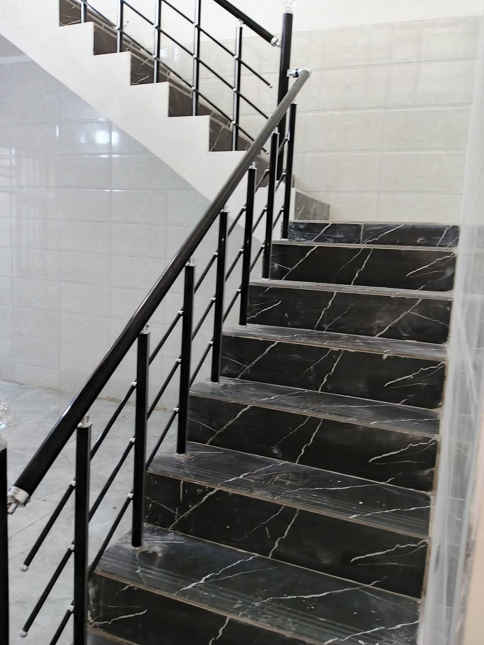 سلام عليكم جاهز بناء جديد المكان الراشدية سبعة نيسان 
بغدة مامسكون زيرو 
100 طابق واحد 
***********
