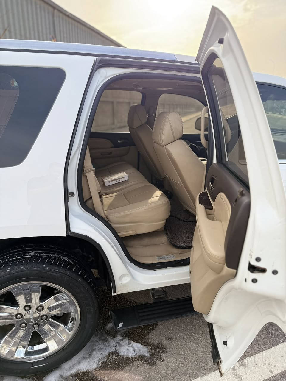 بسم الله الرحمن الرحيم
#ادوات_ادوات_ادوات 

جمسي دنالي 2009 فول مواصفات 
🛑كفاله كص وسرقه وعشائر  
🔴 كير و محريك و صدر  كلة  مضبوط 
🔴   مواصفات  فول 
{ بصمه - فتحه - كاميرا - حساس - ستيرن كهربائى - دوسات كهربائى - 
-----------------------------------------------------ملاحضه السياره جديده بمعنى الكلمه كفاله عامه 

🔴  سعر        105$💵
🔴  مكان      البصره  🌇
🔴  رقم    ***********☎️
-----------------------------------------------------
