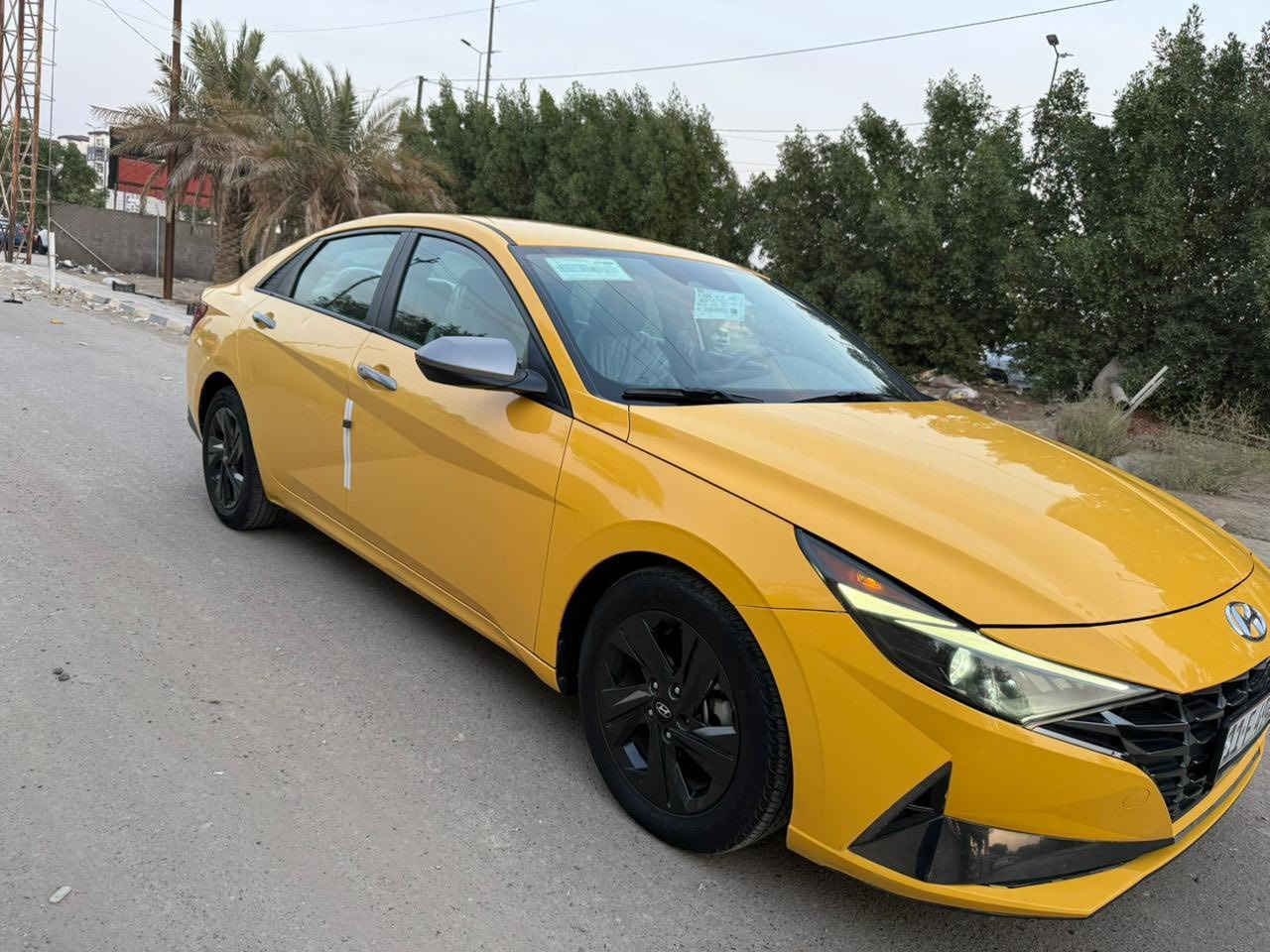 السلام عليكم ورحمة الله وبركاته مرخصة الادمن المحترم 
سياره الالنترا موديل ٢٢ امريكي حادثه  بنيد وشويه من جاملغ نفسهن مصلحات سياره لبيل واحد كله بدون اي قطعه تبديل 
حادثه مرفق بلمنشور وشوف بعينك سياره فوول مواصفات عده الفتحه بسقف سياره كلش حلووه ونضيفه مثل البصور واحلا تجي وتشوف بعينك  رقم بغداد 
مواصفات السياره 
داخل رصاصي 
محرك 2000 دوش 
كير at المرغوب 
بصمه ابواب 
بصمه تشغيل 
تشغيل سياره عن بعد 
منضومه لايت زنون ابيض 
ويل كب 
شاشه بلاديه مال النترا 
كامره خلفيه 
انضمه قياده 
تحكم ستيرن جهتين 
تبريد قطعتين مناخي 
تدفى كشنات 
رادارات اماميه + خلفيه 
رادارت جانبيه 
نضام توقف ذاتي امامي + خلفيي + جانبي 
دوشه جلد جديده 
مانع انزلاق 
تحديد مسار 
بعد بيها هواي مواصفات ماذكرتهن سعر ب١٦٠ وبيها مجال حك الجيه مكاني بغداد الشعله رقم الاتصال
***********
*********** متواجد واتس وفيس
