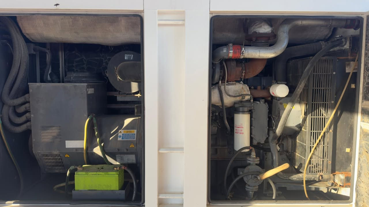 كمنز كاتم  200 كيفي 
للبيع للاستفسار ***********
