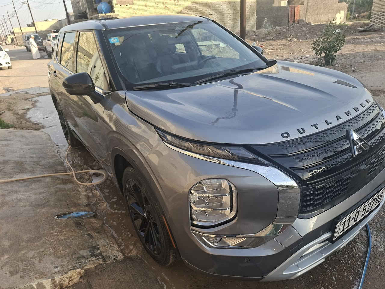 للبيع اوتلاندر موديل ٢٤ فول مواصفات
حادث بسيط موجود بالصور السعر 215  للتواصل ***********
