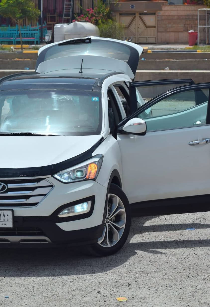 سنتافي سته سلندر مكينه (3300) دوش لون ابيض صدفي موديل(2013) رقم بغداد ماشيه (150)الف كيلو متر وارد  خليجي فول مواصفات سياره تاخذهه من البيت على ضمان وين ما تريد تفحص افحص ما بيهه اي نقص السعر (153) صور السونار مرفوقه
للاتصال // ***********
