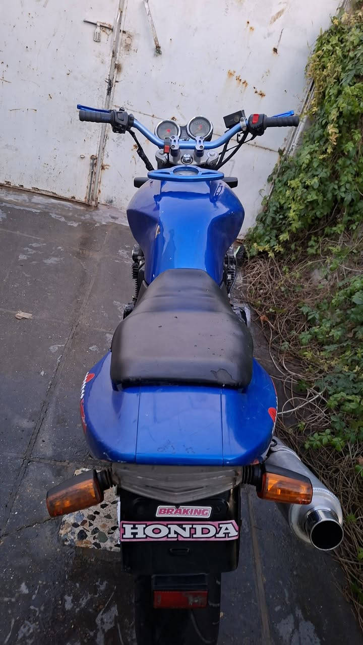 سلام عليكم/سيبي فور 400 هايبر 16والف مكفوله مكينه وكير تايرات جدد ستيرن رياضي صالنصه كاتم بلاد اوراق كامله بيع اومراوس بدراجه اصغر السعر 12وبيه مجال مستعجل عل بيعته مكاني بغداد والشراي يتصل ***********
