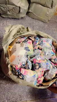 اخر كارتون • قطعة • بالف