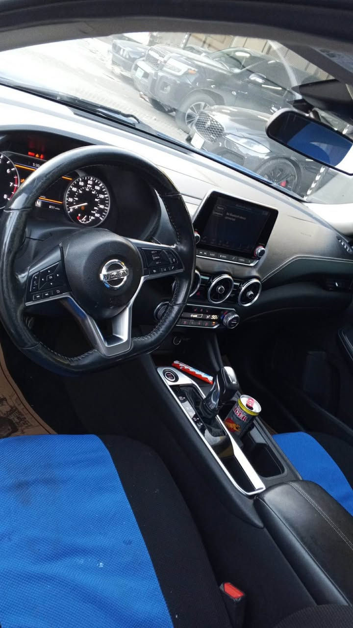 Nissan Sentra 2022 sv plus
چوار پینج پارچەی بۆیاغە بە حیزام بۆیاغ دەفرۆشم
سیارەکە لە لیژنەیە تا قەراری مرور دێ 
فوول مواصفات بەس سلایت نییە
کشن هیتەر و سوکان هتەر
سعری ٩٩ وەرەقەو مجالیکی کەم
شوین هەولیر 
***********
*********** أربيل, العراق
