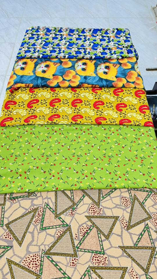 واسط قضاء الحي: محلة السراي
عرض لمد يومين 
خمس قطع قماش كريشه ب٢٥ والتوصيل مجاني 
رقم الهاتف: *********** وات ساب فقط عنوان المحل:_خلف مركز بيت الشام الطبي
يوجد توصيل جميع محافظات العراق
