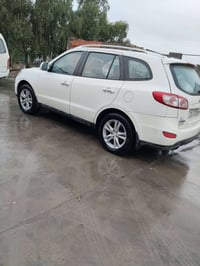 سنتافي • موديل ٢٠١١ • مكينة ستة