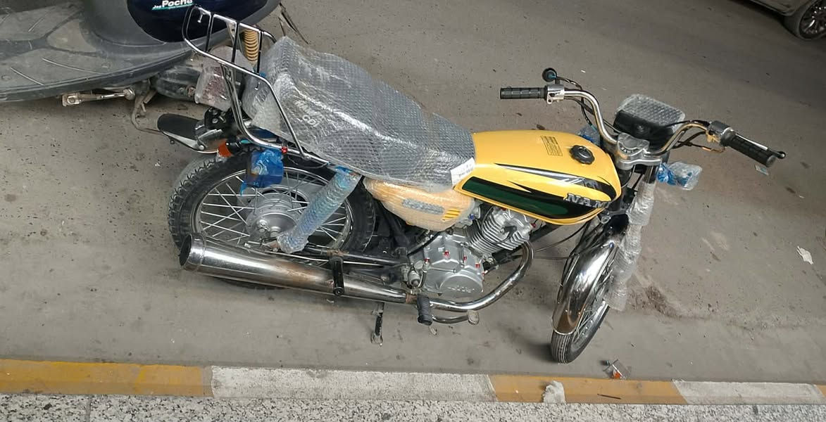 سلام عليكم ورحمة الله وبركاتة....  دراجه نامه للبيع موديل 23اوراق اصوليه كامله  دراجه شوفت عينكم نضيفه كلش كهربائية كلها شغاله مابيها اي نقص مال جناي السعر 650 وبيها مجال مكاني كربلاء الحر موجود خاص وموجود تصال ***********   واني خادم للشراي
