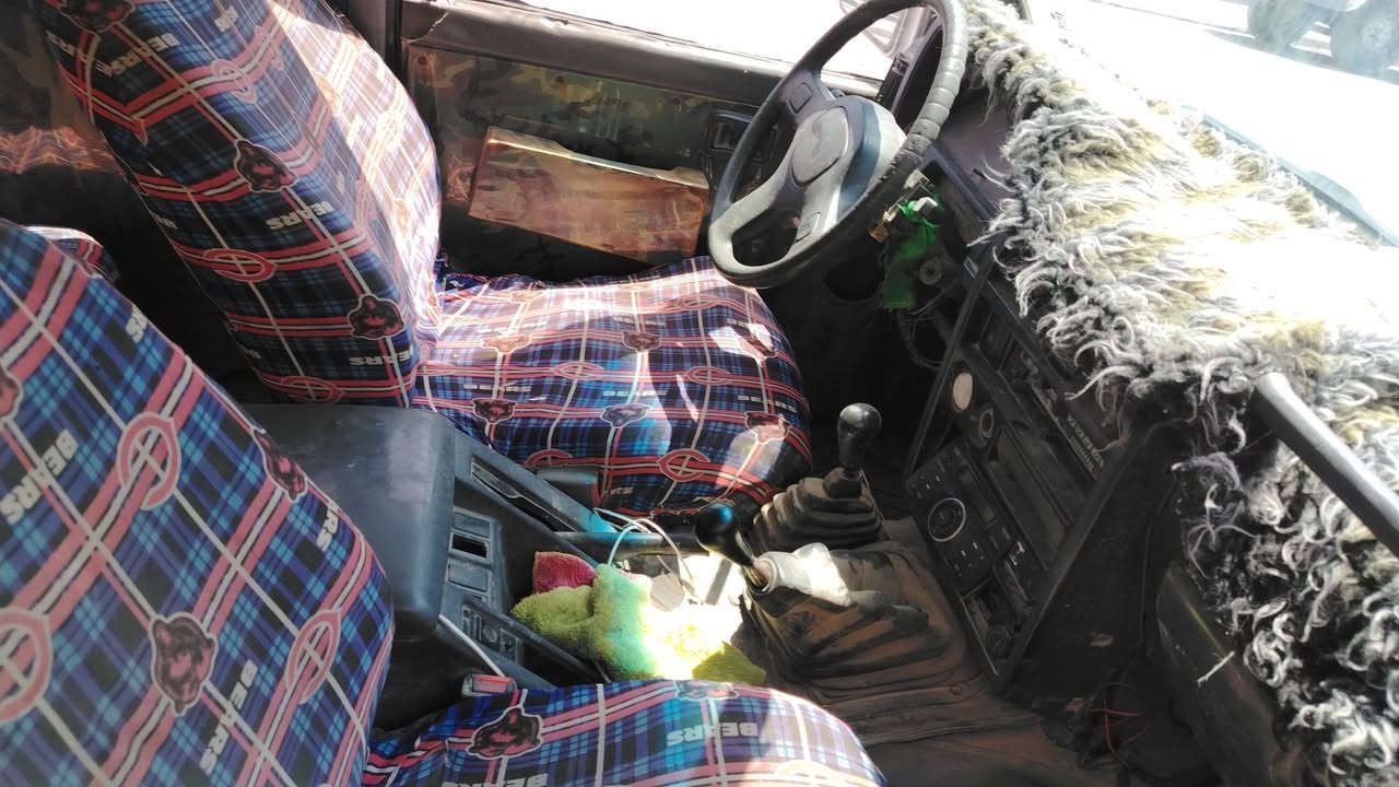 سلام آو عليكم متاح سياره نيسان بترول مديل ٩٣ بسمي مشروع وطني رقم جديد اسمي مكينه ٦ سندر مكان سياره كوت حي الحكيم موبايل *********** اني بخدمت شراي سعر ٥٥ ورقة بيهة مجال
